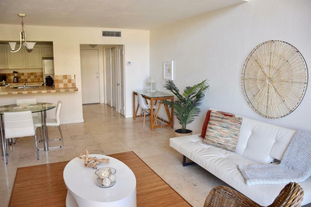 Suites At Coral Resorts 마이애미 외부 사진